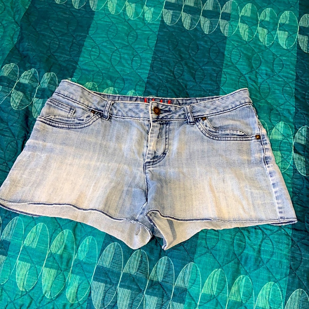 ELLE Jean Shorts